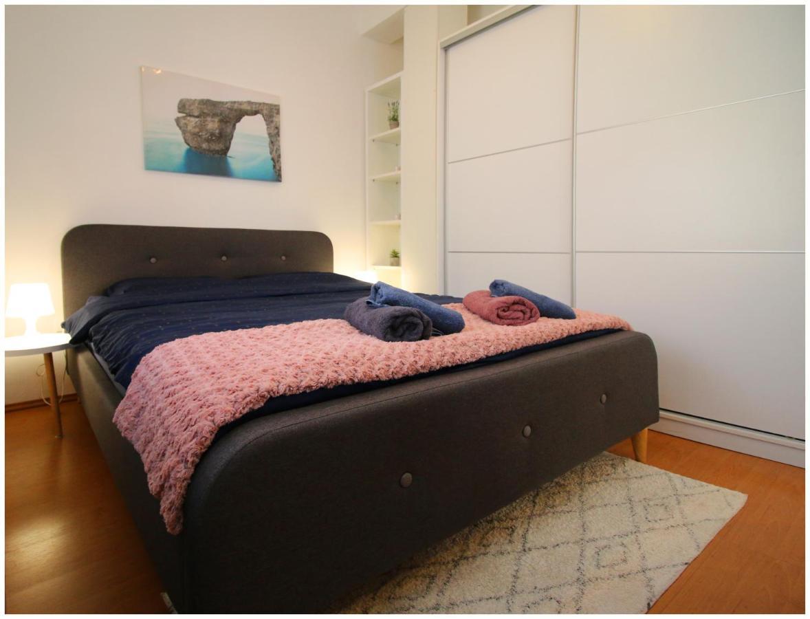 Studio Apartman Elena Primošten Exterior foto
